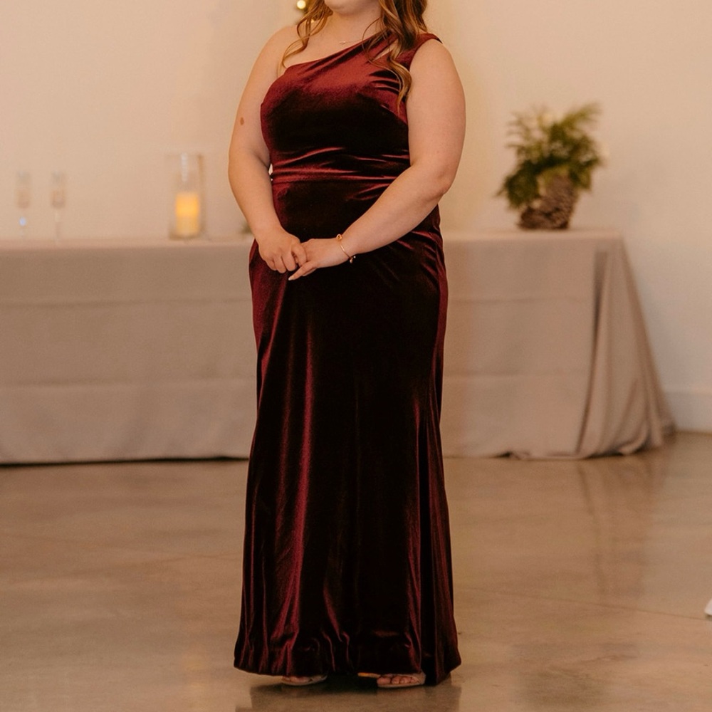 Wine burgundy velvet bridesmaid dress